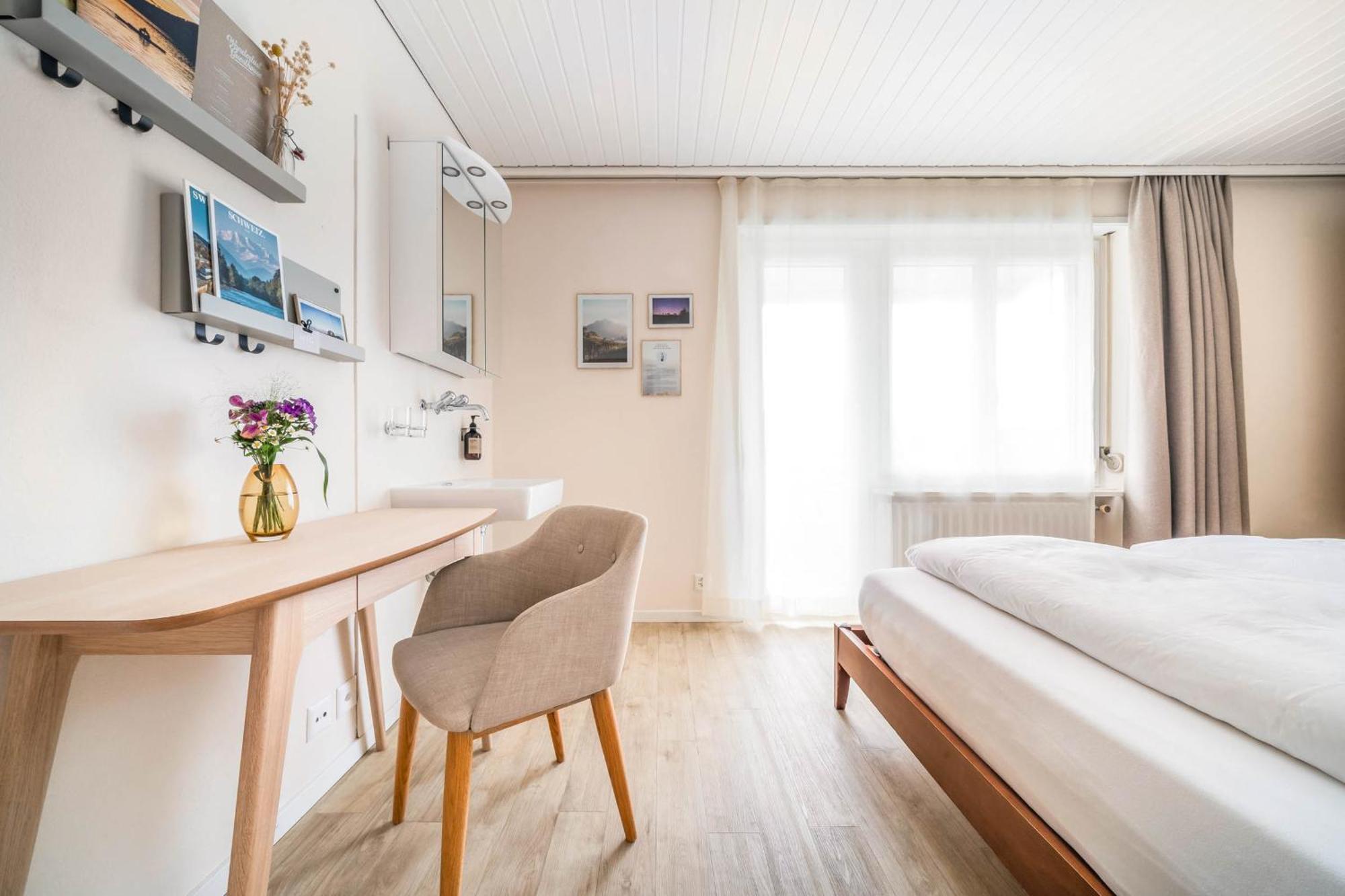 Wanderlust Guesthouse Weggis Bagian luar foto